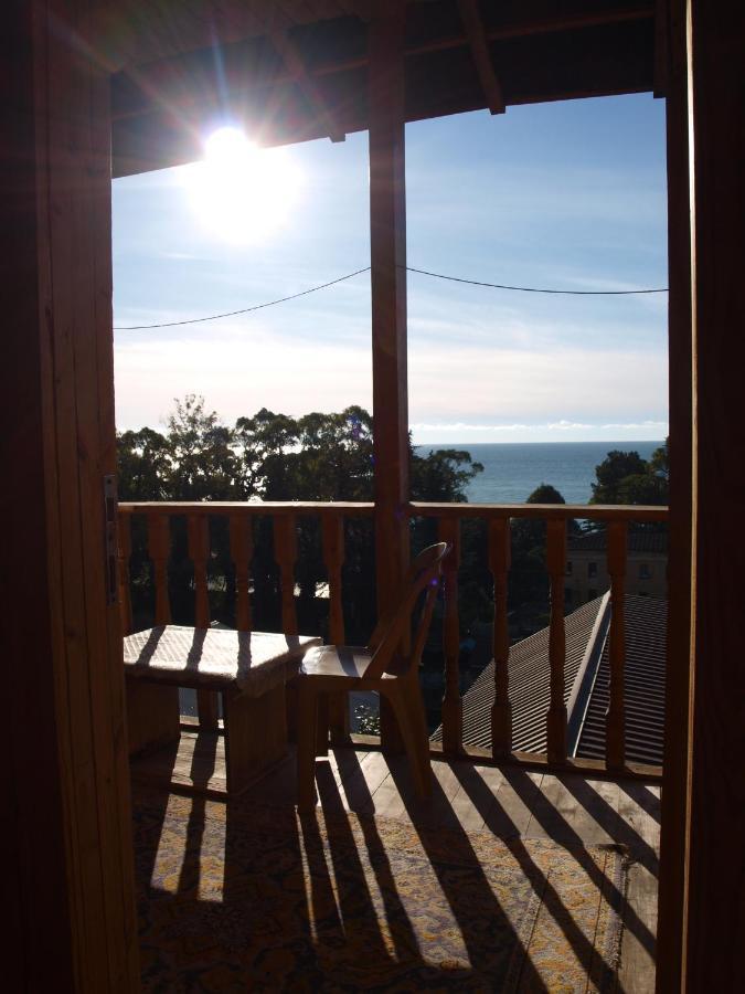 Эко-Отель Гагра Gagra Exterior foto